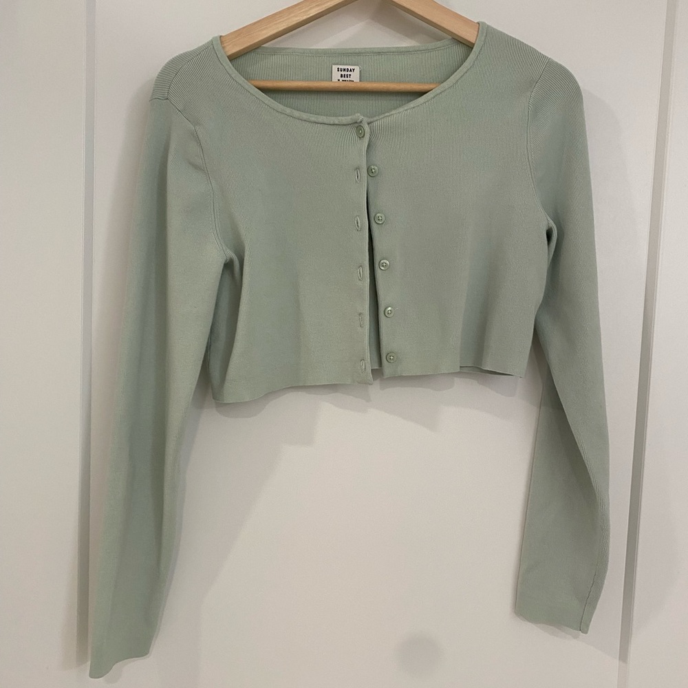 Aritzia Izzy Cardigan Green M
